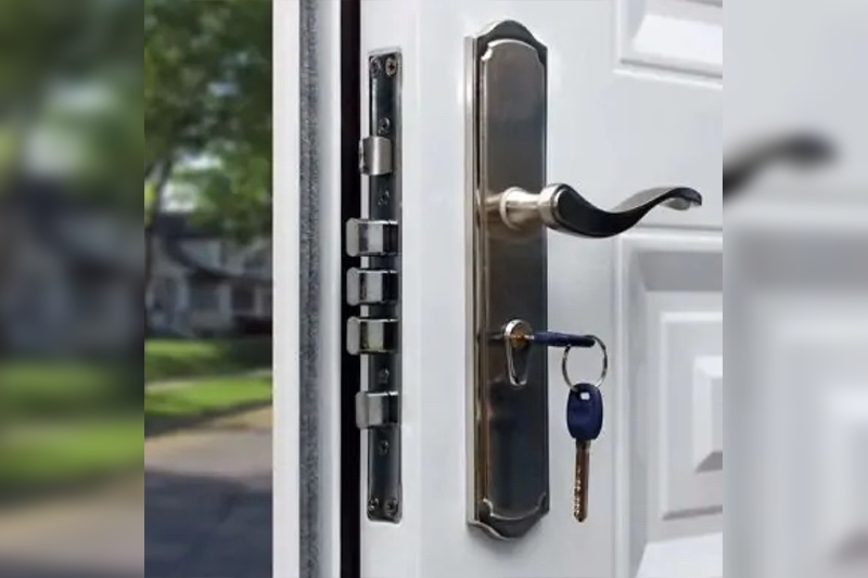 A door with some keys on it